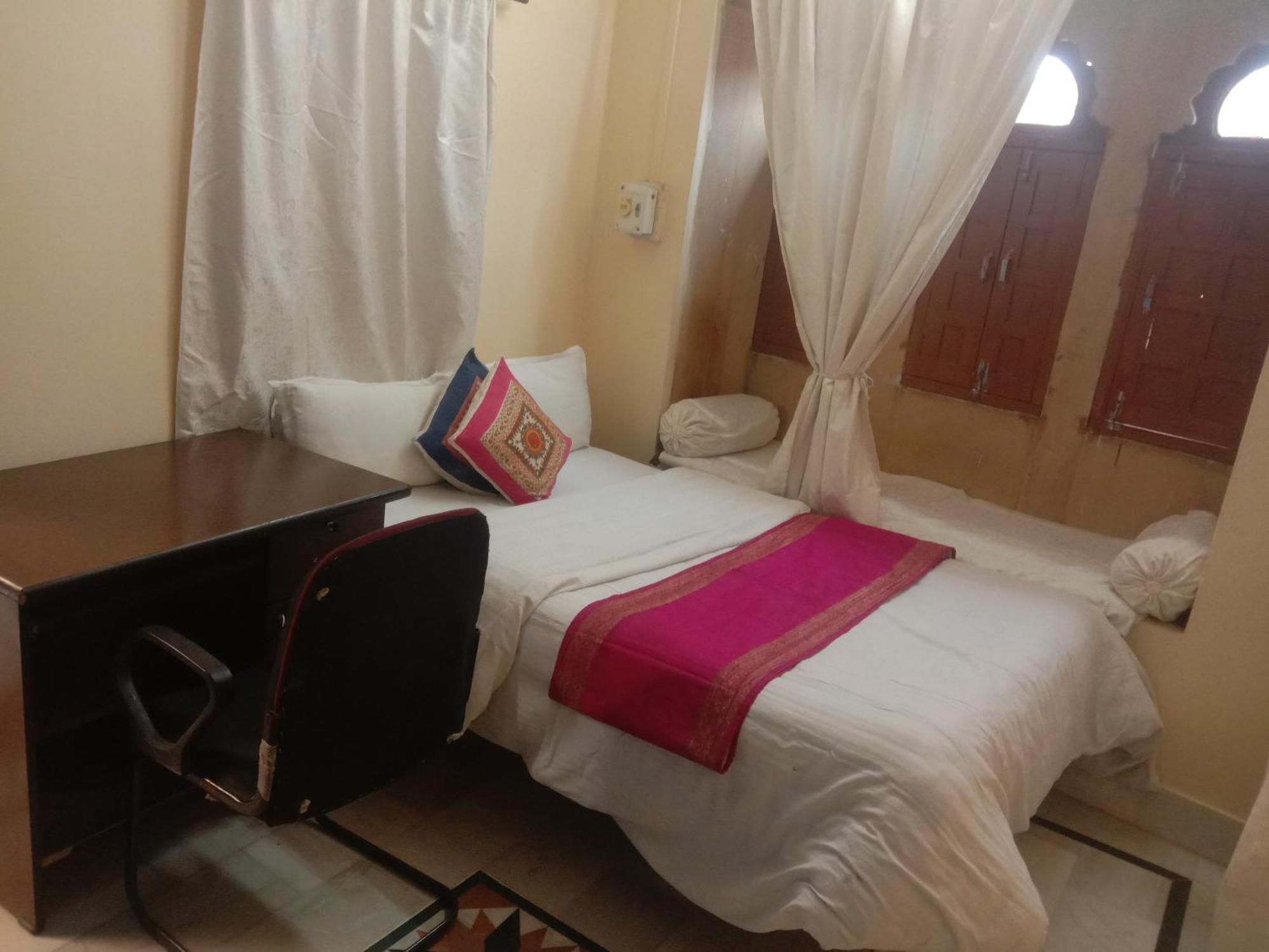 Neem Guest House Джайсалмер Екстериор снимка