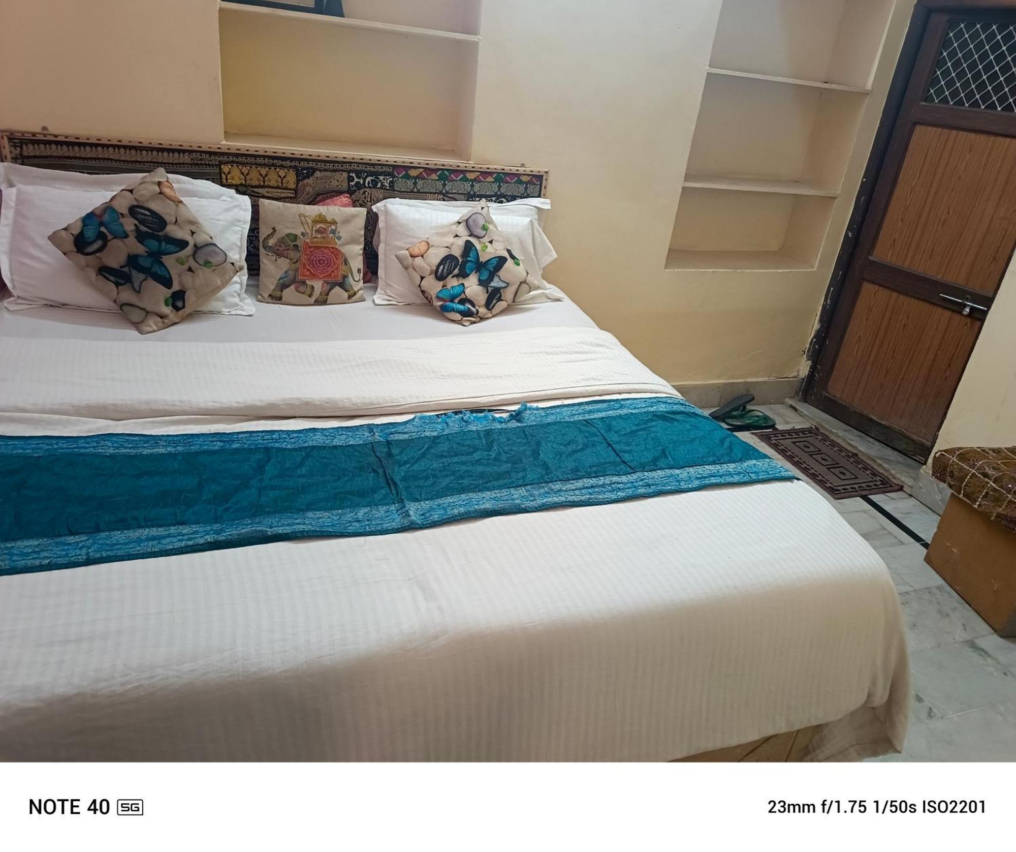 Neem Guest House Джайсалмер Екстериор снимка